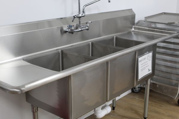 Cost of Utility Sink Installation in Conroe